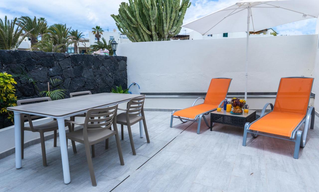 Casa A Primera Linea De Mar Costa Teguise Exterior foto